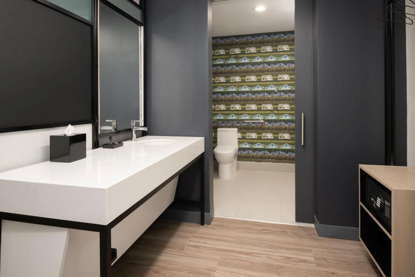 Готель Aloft Sacramento Airport Natomas Екстер'єр фото