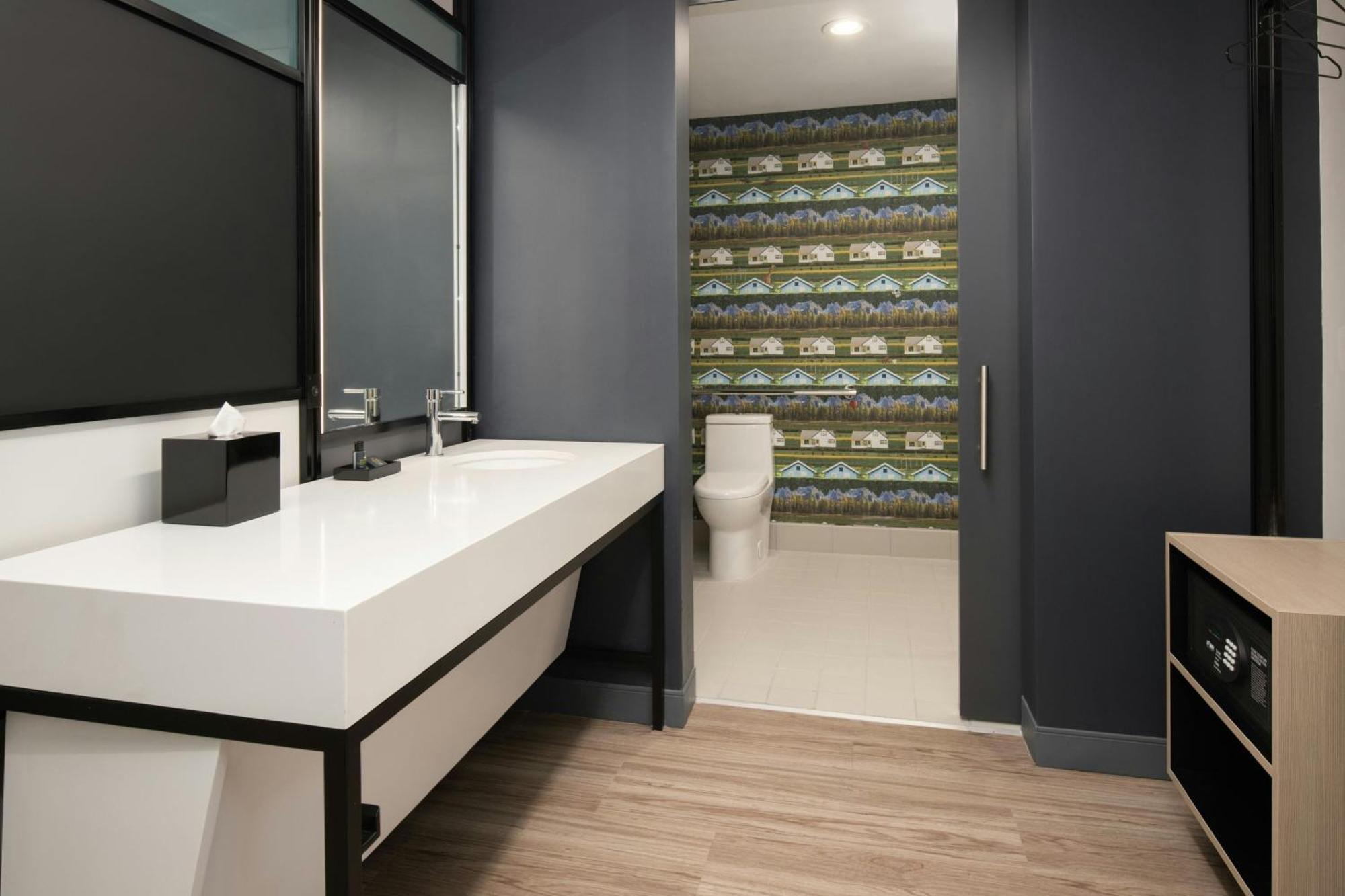 Готель Aloft Sacramento Airport Natomas Екстер'єр фото